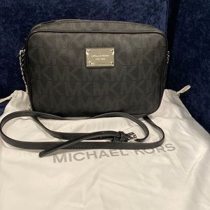 Michael Kors crossbody bag